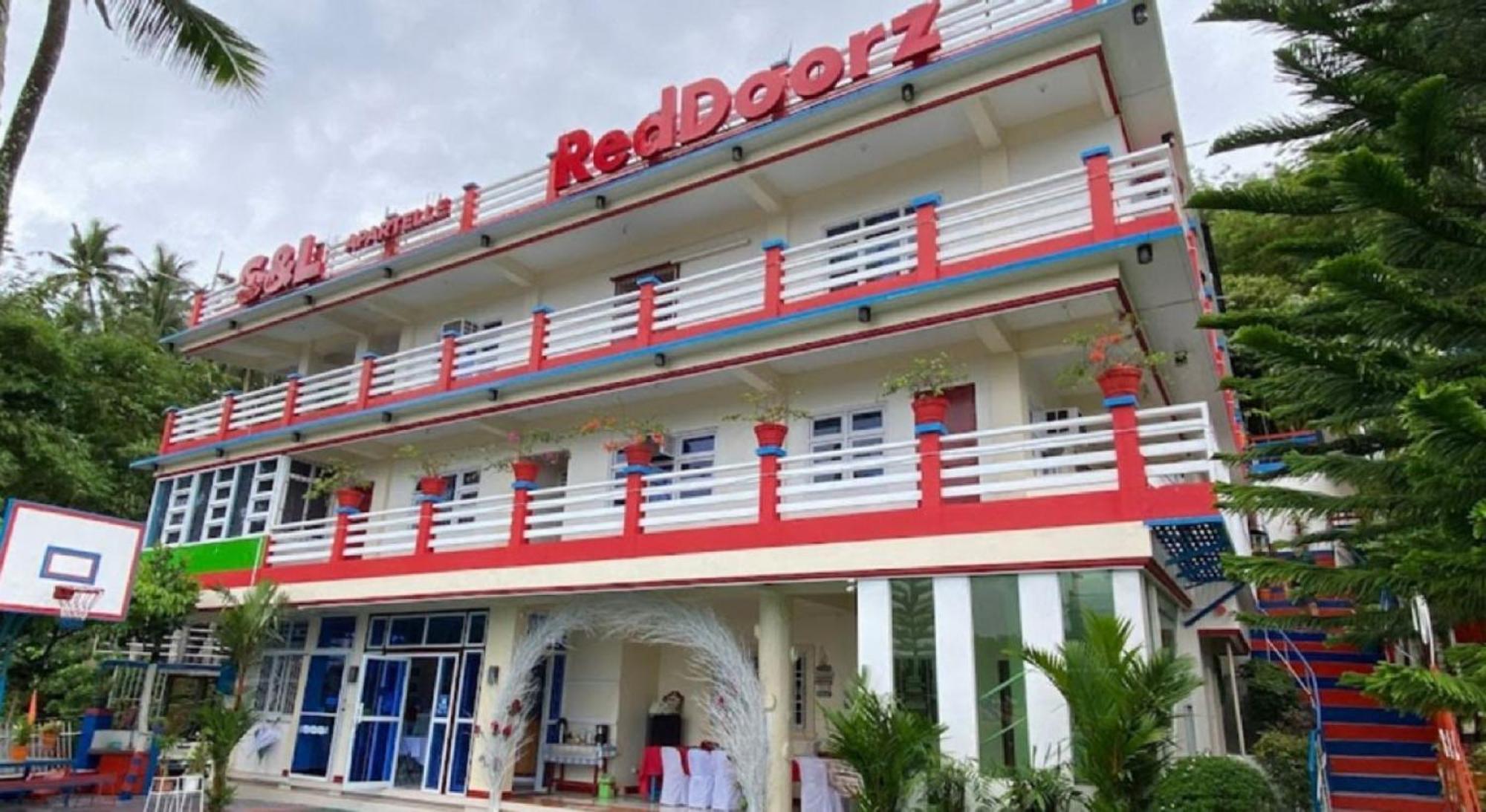 Reddoorz At S & L Apartelle Daraga Albay Legazpi Εξωτερικό φωτογραφία