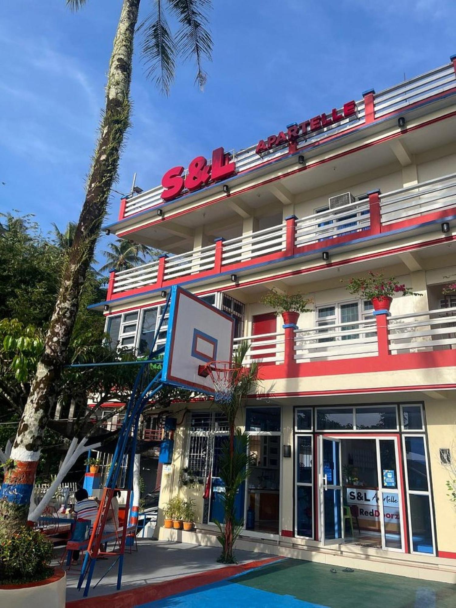 Reddoorz At S & L Apartelle Daraga Albay Legazpi Εξωτερικό φωτογραφία
